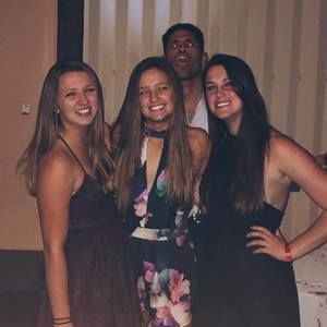 Meet your Posher, Derek